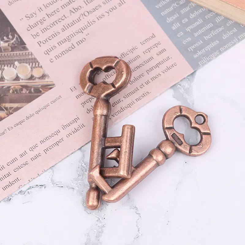 Decompression Toys Brain Tester Key Lock Toy Development Alloy Key Ring Puzzle Game Children's Kid IQ Thinking Test Key Puzzle