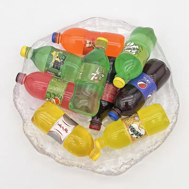 5Pcs Doll house decoration mini bottle model shooting scene props Random delivery of various styles