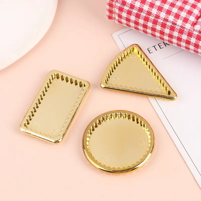 1/12 Dollhouse Golden Dish Tray Model Miniature Kitchen Food Plates Dolls House Decoration Accessories