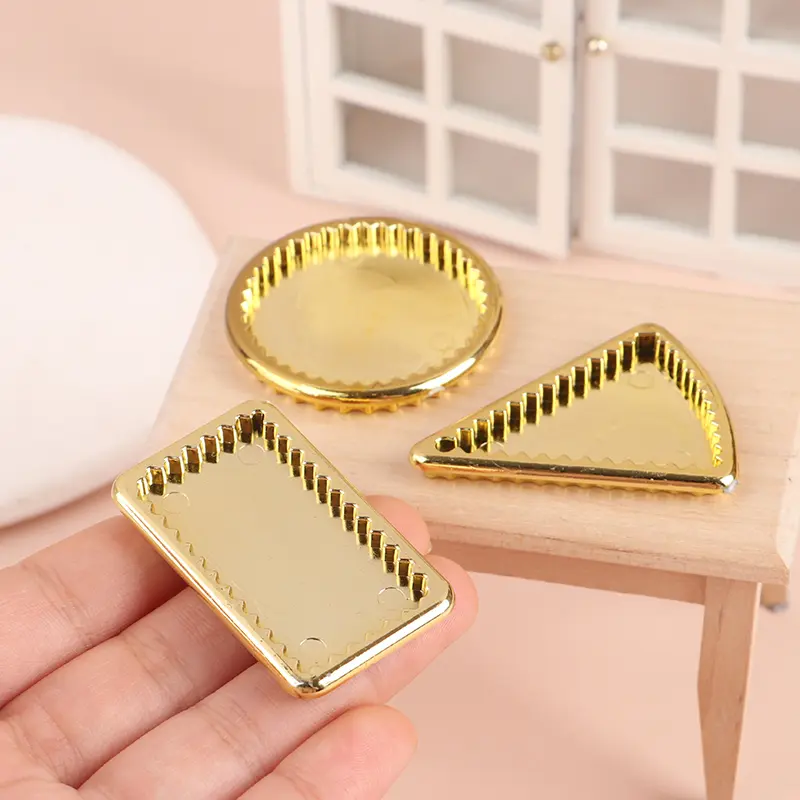 1/12 Dollhouse Golden Dish Tray Model Miniature Kitchen Food Plates Dolls House Decoration Accessories
