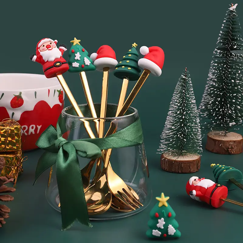4PCS/6PCS Christmas Gift Cutlery Spoon Fork Set Elk Christmas Tree Decoration Dessert Spoon Fruit Fork Coffee Spoon Cutlery Gift