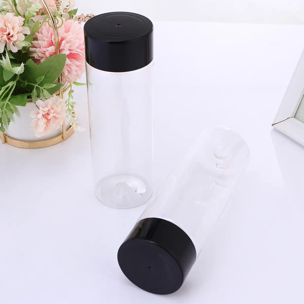 12pcs Beverage Bottles Plastic Drink Storage Containers Juice Soda Water Crystal Clear PET Food Grade Safe Comfortable Grip