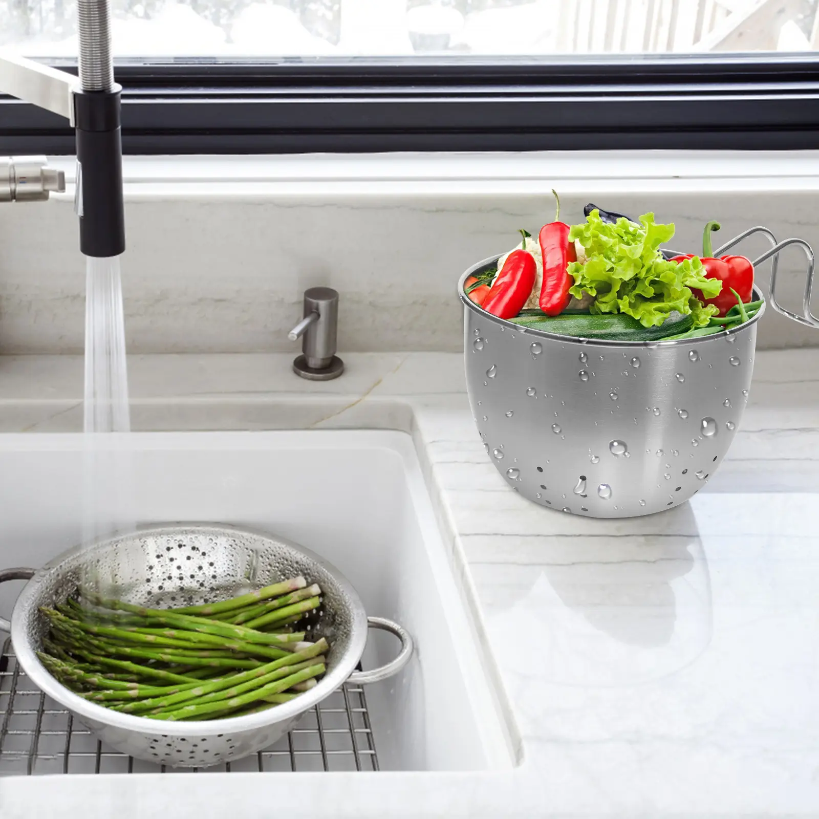 Stainless Steel Sink Strainer Kitchen Sink Drain Corner Strain Washing Filter Basket Fruit Drain Basket Kitchen Bar Supplies