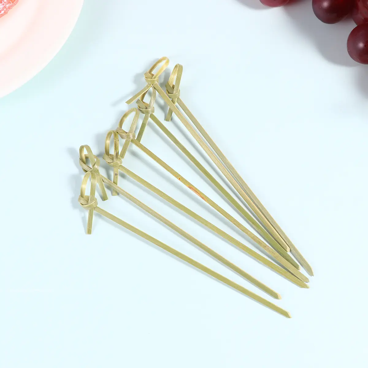 200 pcs Bamboo Sticks Thickened Fruit Picks Creative Cocktail Picks for Party Appetizer Decor Red Bead Wooden Skewers Disposable