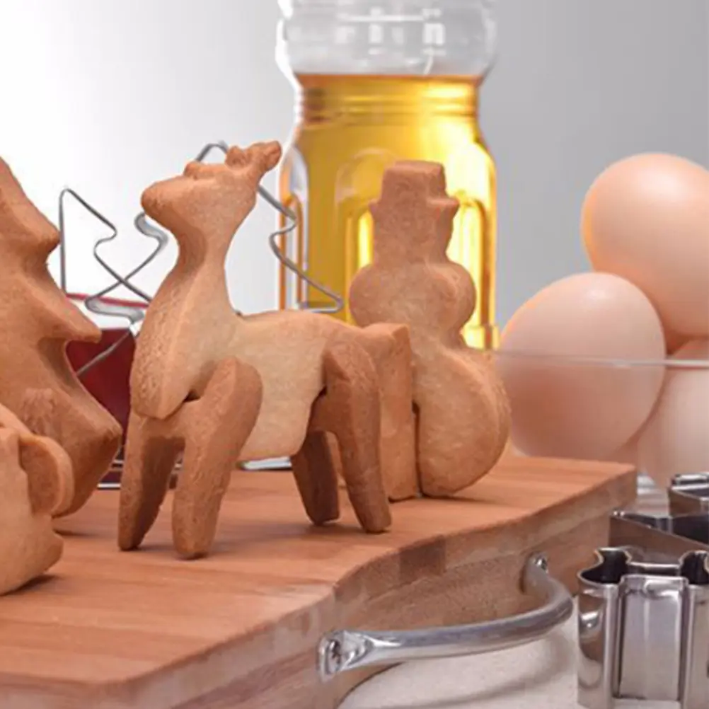 8pcs Stainless Steel Biscuit Mold Cookie Mold Christmas Accessories Reusable Food Christmas Style Cookie