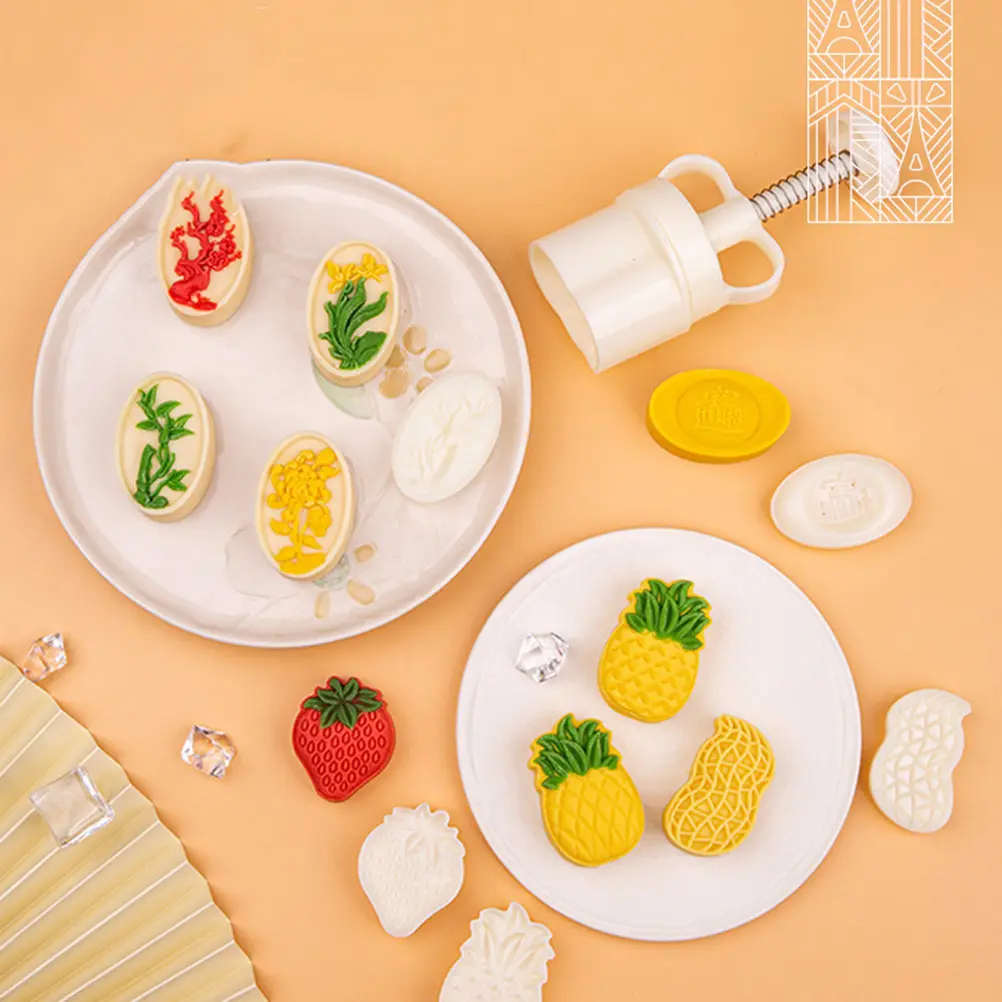 Strawberry Shaped Biscuit Mold Cookie Dessert Making Tool Cake Stamping H Press Adjustable Thickness Food Grade ABS Safe Healthy