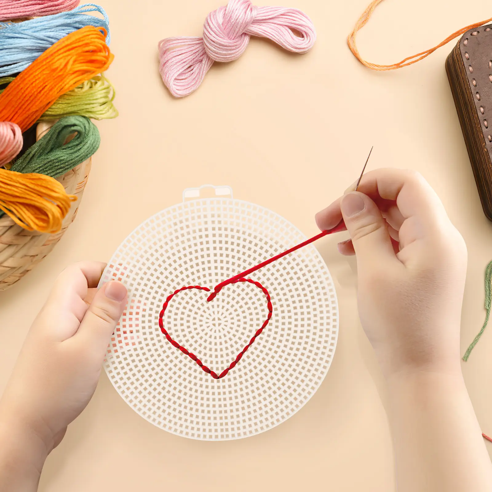30pcs Round Cross Stitch Grid Sheets Premium Plastic Mesh for DIY Coasters Bags Embroidery Crafts Smooth Wear-Resistant White