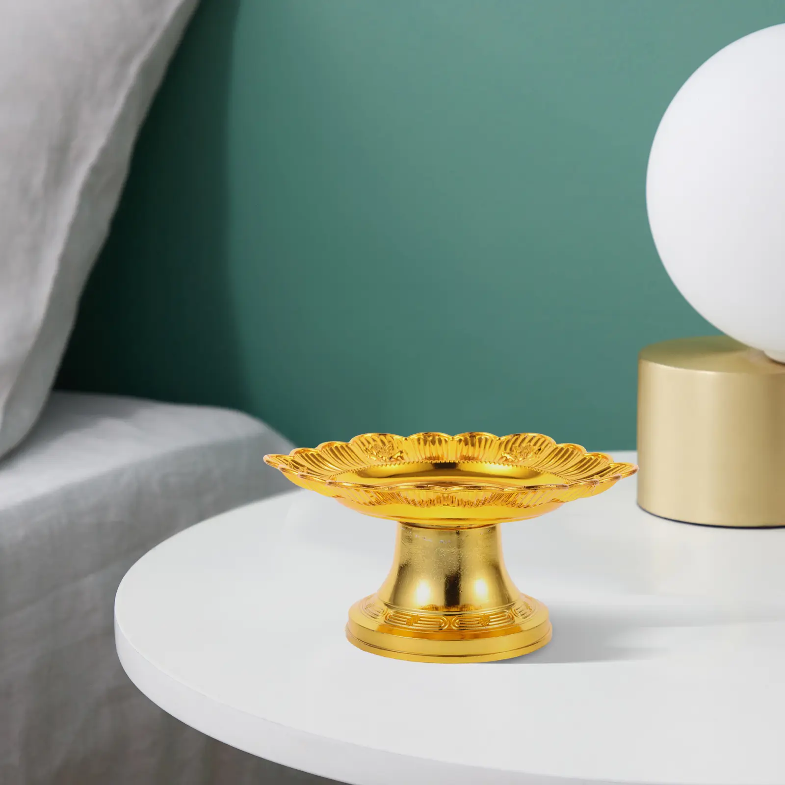 Flower Shaped Lotus Offering Plate Bowl for Fruit Money Jewelry Gold Decorative Leaf Elegant Design Prosperity Good Fortune