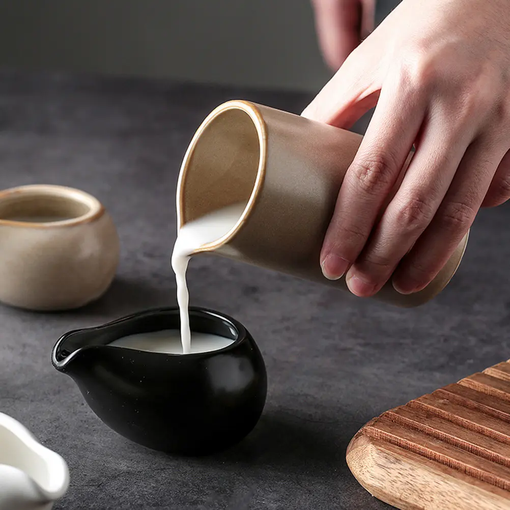 Round Mouth Ceramic Milk Jug Creamer Container for Tea Sauce Pitcher Nordic Style Comfortable Handle Anti Slip Dishwasher Safe