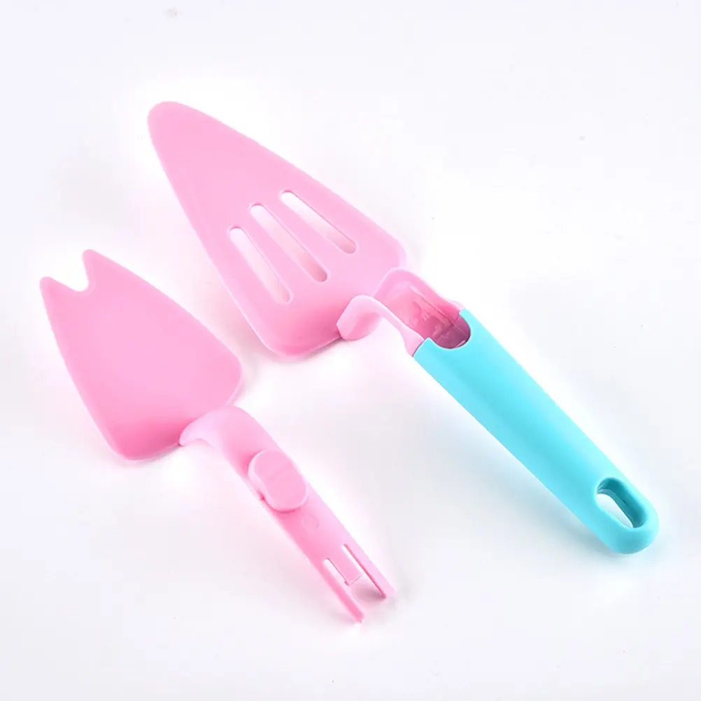 Creative Cake Shovel Multifunctional Plastic Cake Server Adjustable Kitchen Baking Tool