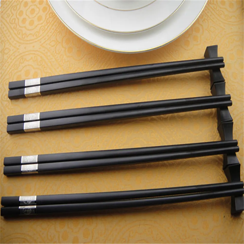 2PCS Chopsticks Rest Rack Silverware Tray Pillow Shape Holder St Zinc Alloy Tableware Set Home Party Wedding Gifts