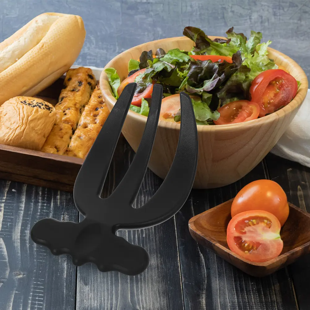 4pcs Salad Mixer Black 2 White 2 Vegetable Forks Server Claws Multifunctional Tableware Lunch Box Fruit Claw Salad Hands