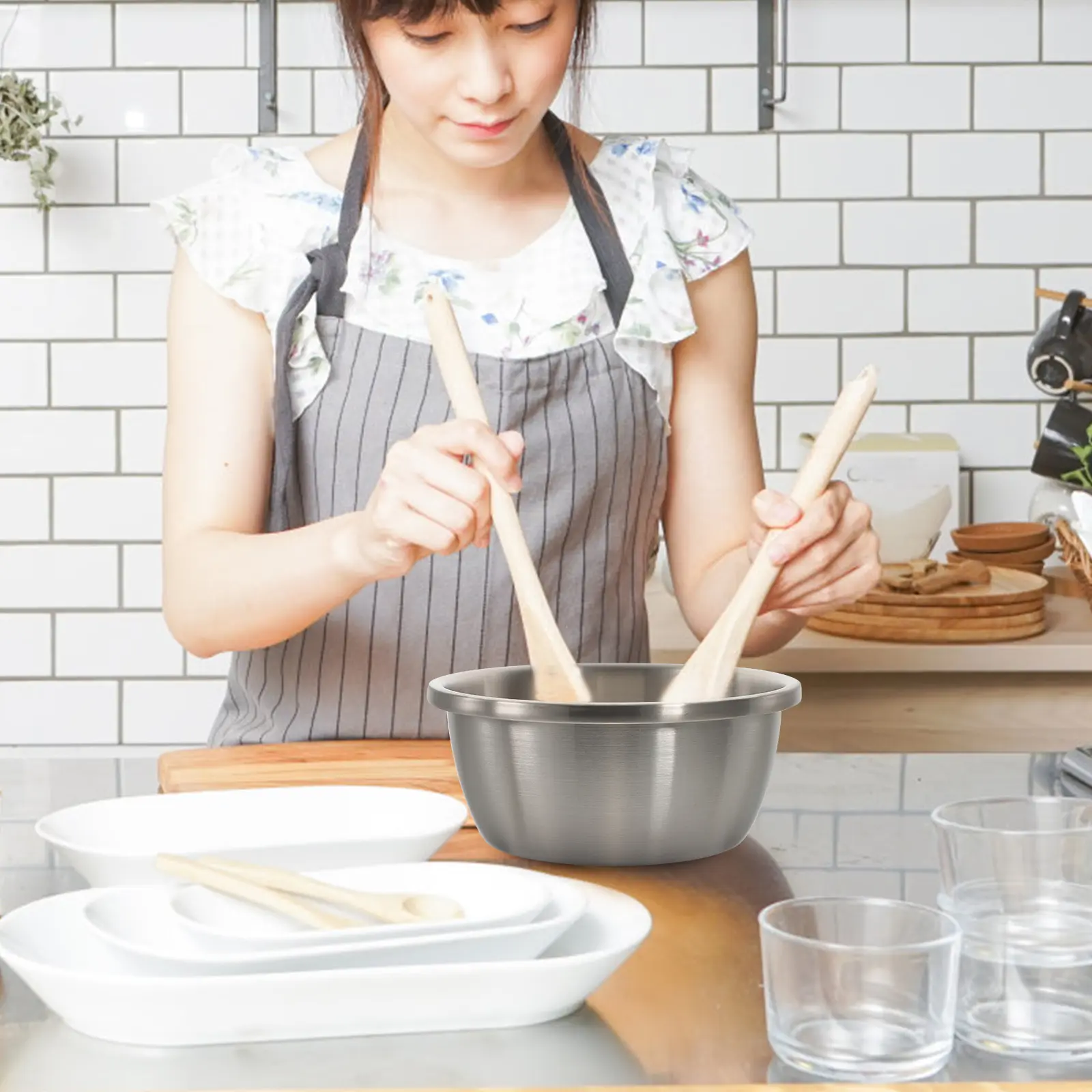 Stainless Steel Vegetable Basin Washing Bowl Salad Mixing Metal Bowl Fruit Container Easy Clean Thick Design Uniform