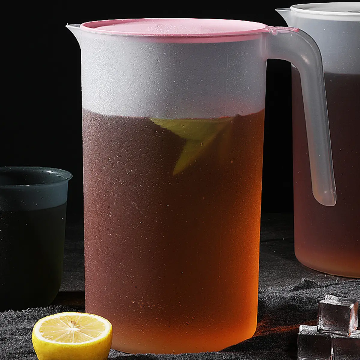 Cold Water Bottle Mixing Pitcher Ice Tea for Fridge Iced Kettle Teapot Pitchers with Handle Juice Jug