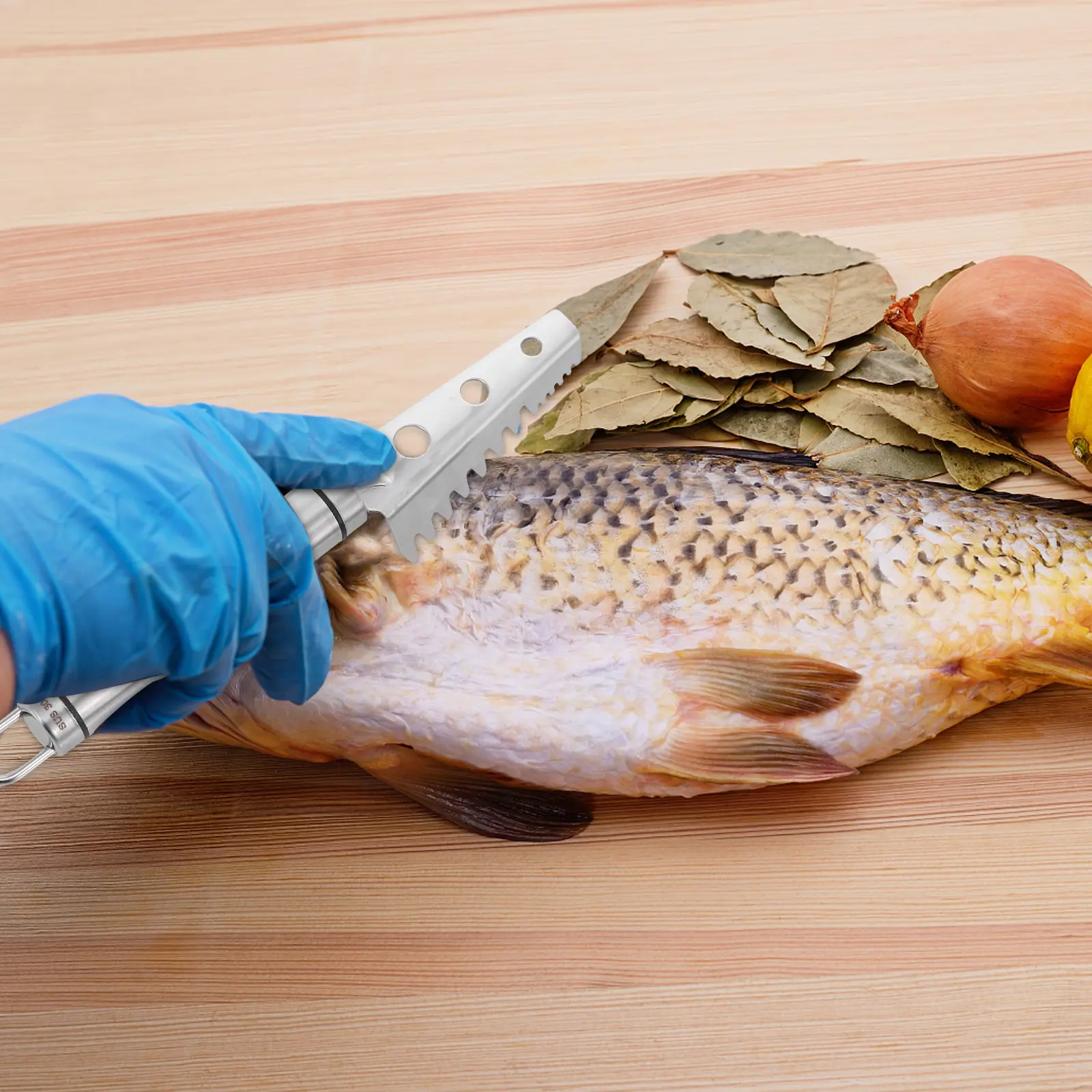 1pc Scale Scraper Premium Fish Skin Cleaner Resistant Long Handle Ergonomic Grip Light Compact Kitchen Gadgets Fish