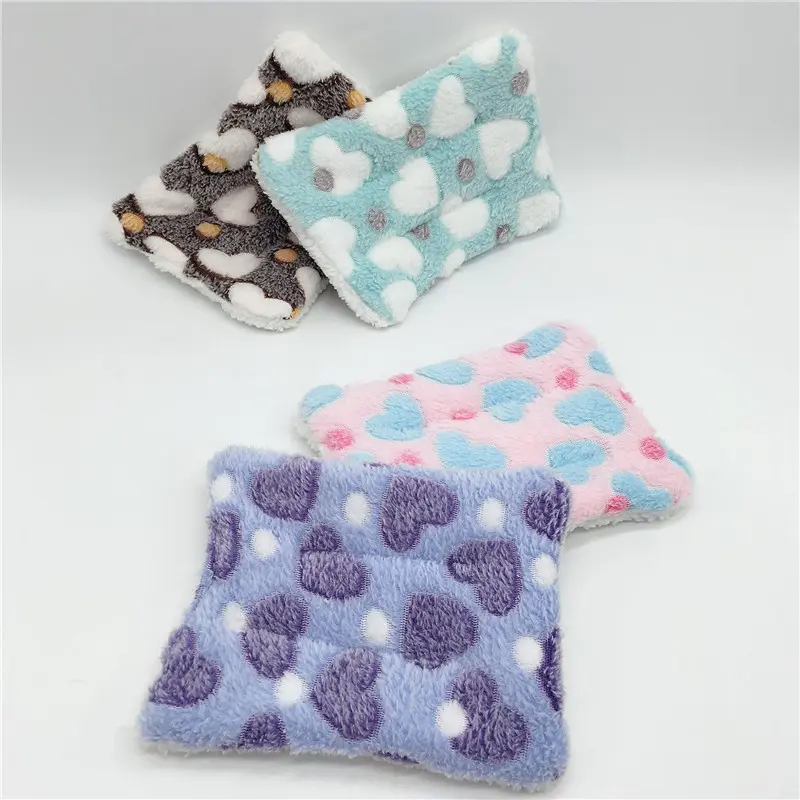 Small Animal Guinea Pig Hamster Bed House Winter Warm Squirrel Hedgehog rabbit Chinchilla Bed mat House Nest Hamster Accessories