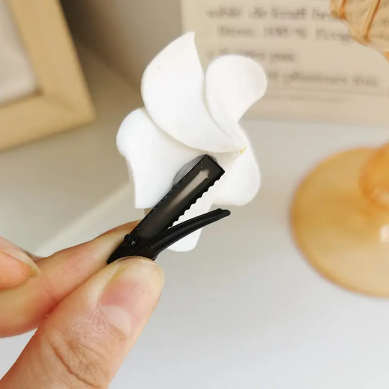 Fashion Summer Gradient Flower Hair Claws Sweet Hair Clips Women Girl Design Headwear Retro Barrette Hairpin Hair Accessories