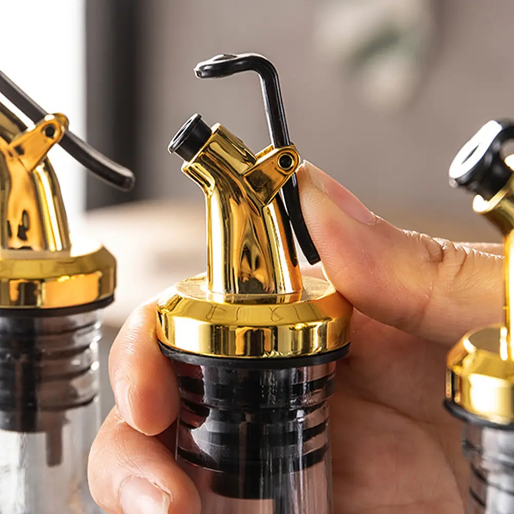 1-10Pc Oil Bottle Stopper Cap Dispenser Sprayer Lock Wine Pourer Sauce Nozzle Liquor Leak-Proof Plug Bottle Stopper Kitchen Tool