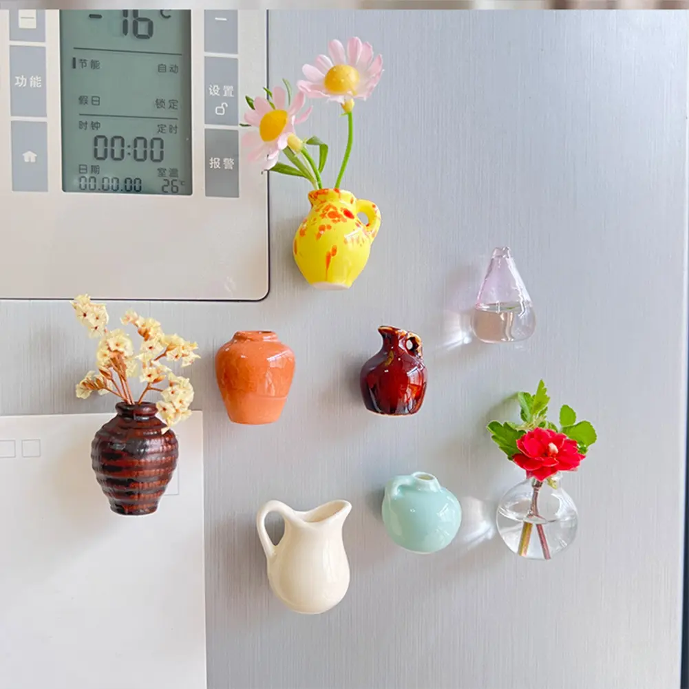 Mini Ceramic Vase Magnet Small Vase Refrigerator Sticker Decoration Flower Cute Fridge Magnet for Home Refrigerator Decoration