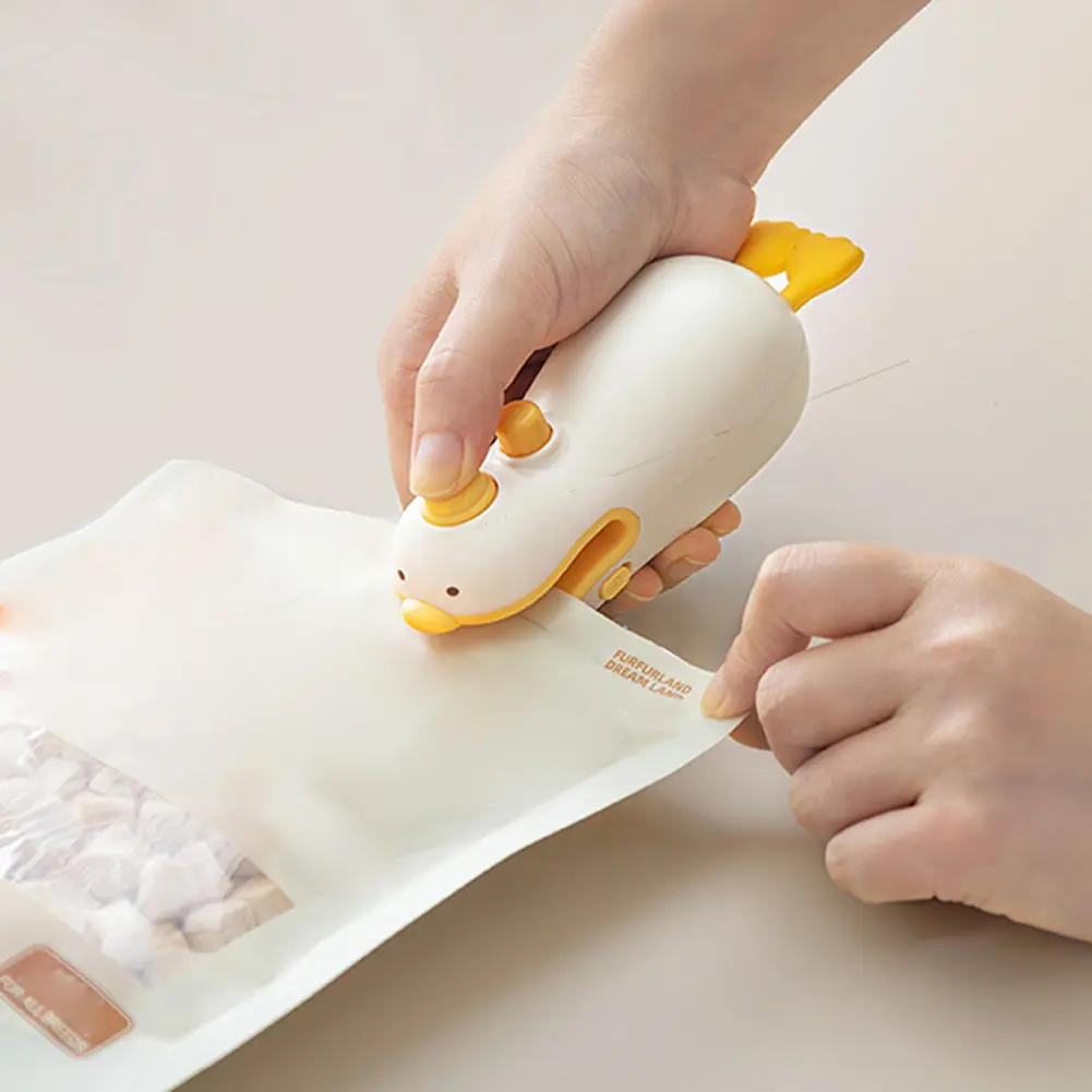 Mini Heat Bag Sealing Machine Package Sealer Bags Thermal Plastic Food Bag Closure Portable Sealer Packing Kitchen Accessories