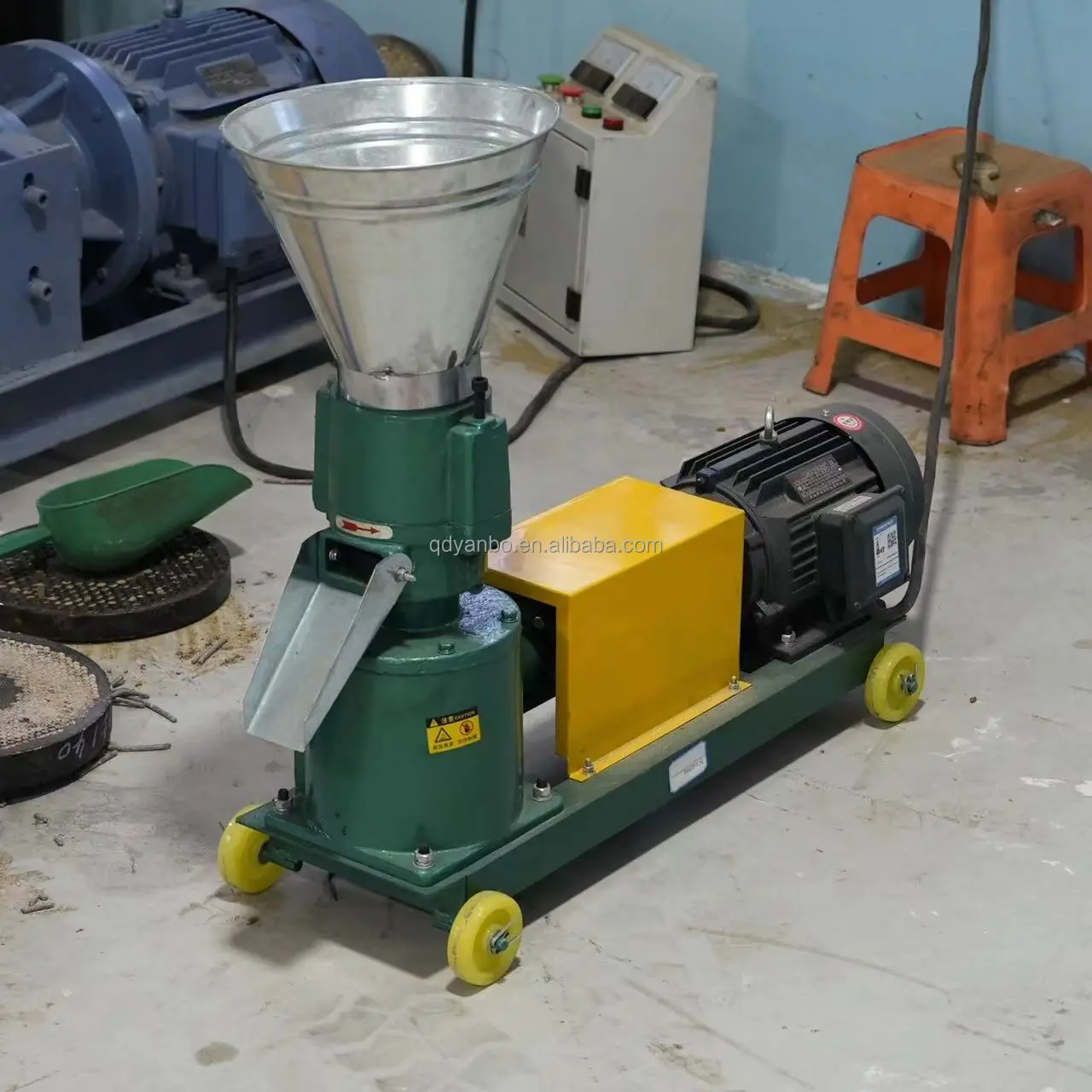 Good Feedback Cattle Feed Making Processing Poultry Feed Pelletizer Mini Feed Pellet Machine