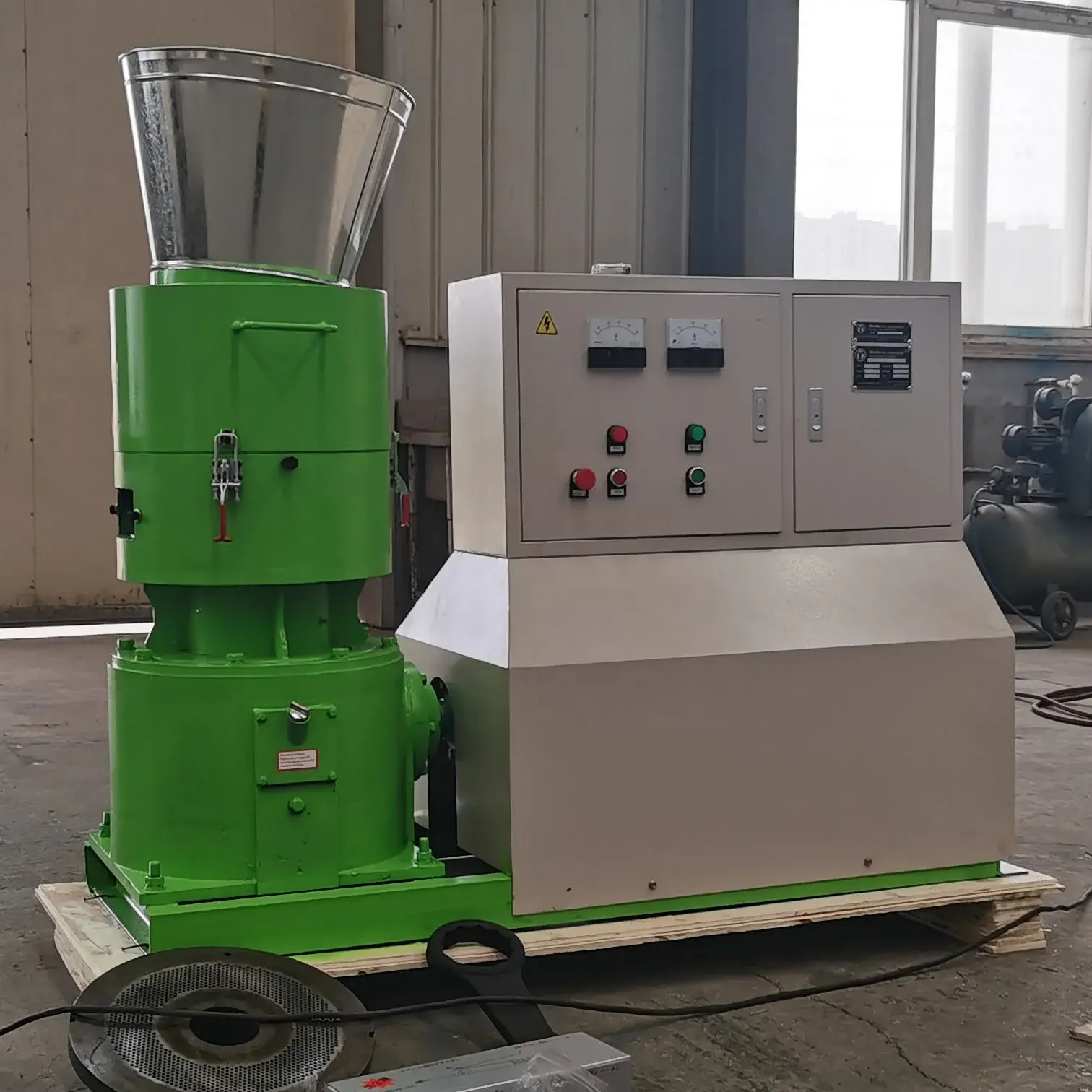 Feed pellet machine for large farms Cattle and sheep fattening forage feed extruder Fish bait pelletizer