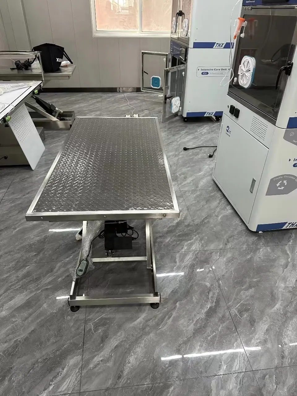 Veterinary Stainless Steel 304 Electric Lifting Pet Dog Grooming Table Height Adjustable Folding Grooming Table
