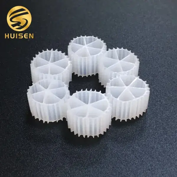 Huisen 25x12mm K3 Plastic MBBR Filter Media 19holes PE05 Water Treatment Bio Film Carrier For Fish Pond