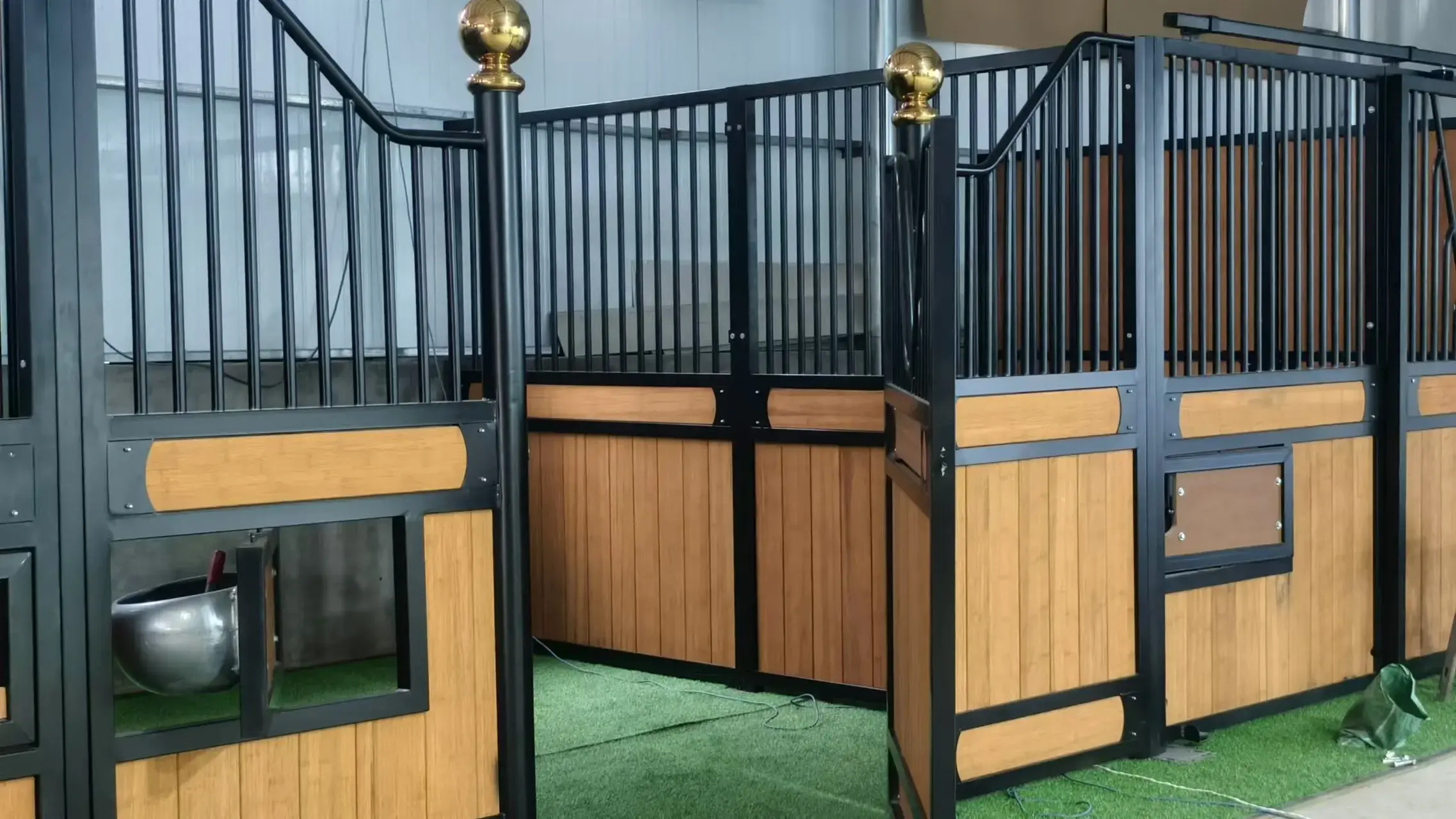 Super High Quality Horse Stalls Personalized Inexpensive Durable 3 Year Warranty portable horse box