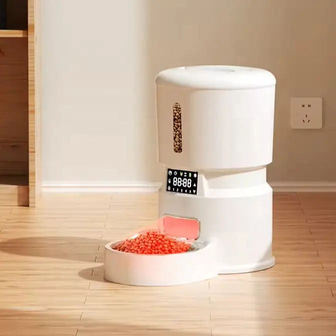 New Arrival Auto Smart Automatic Pet Electric Gravity Feeder Supplies 5G Dog Cat Station Wi-Fi Microchip Rfid Timer
