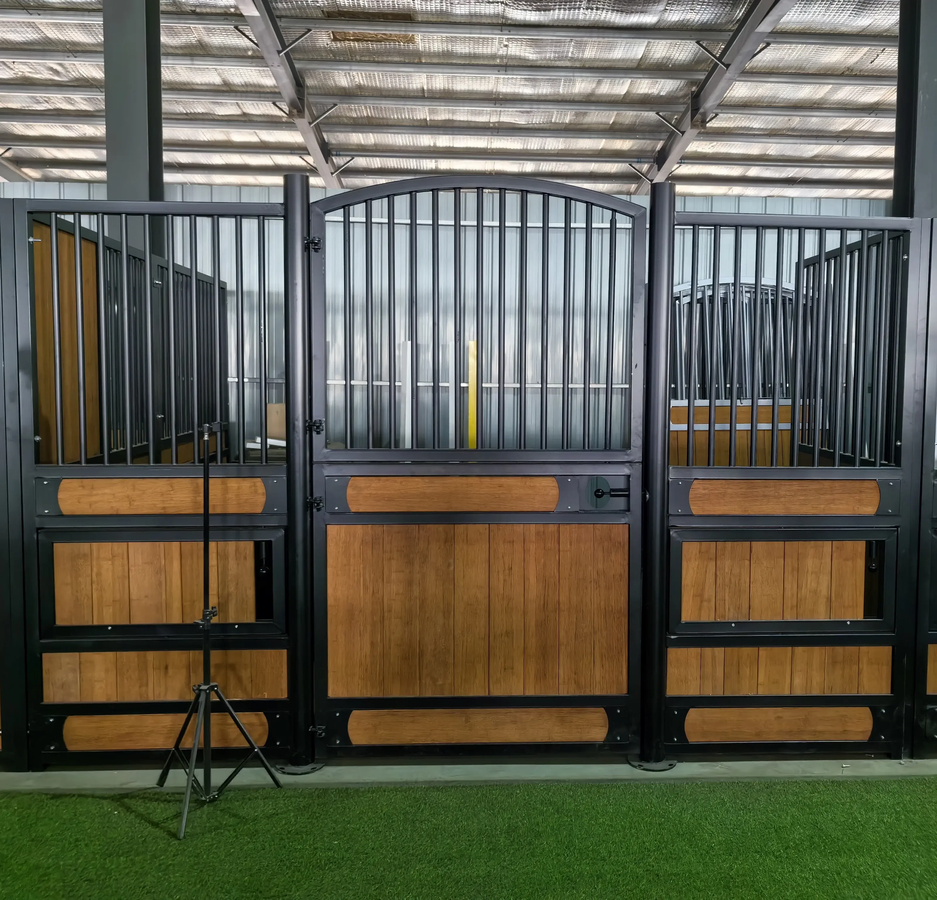 Equestrian barns european style fancy horse stable equipments for sale