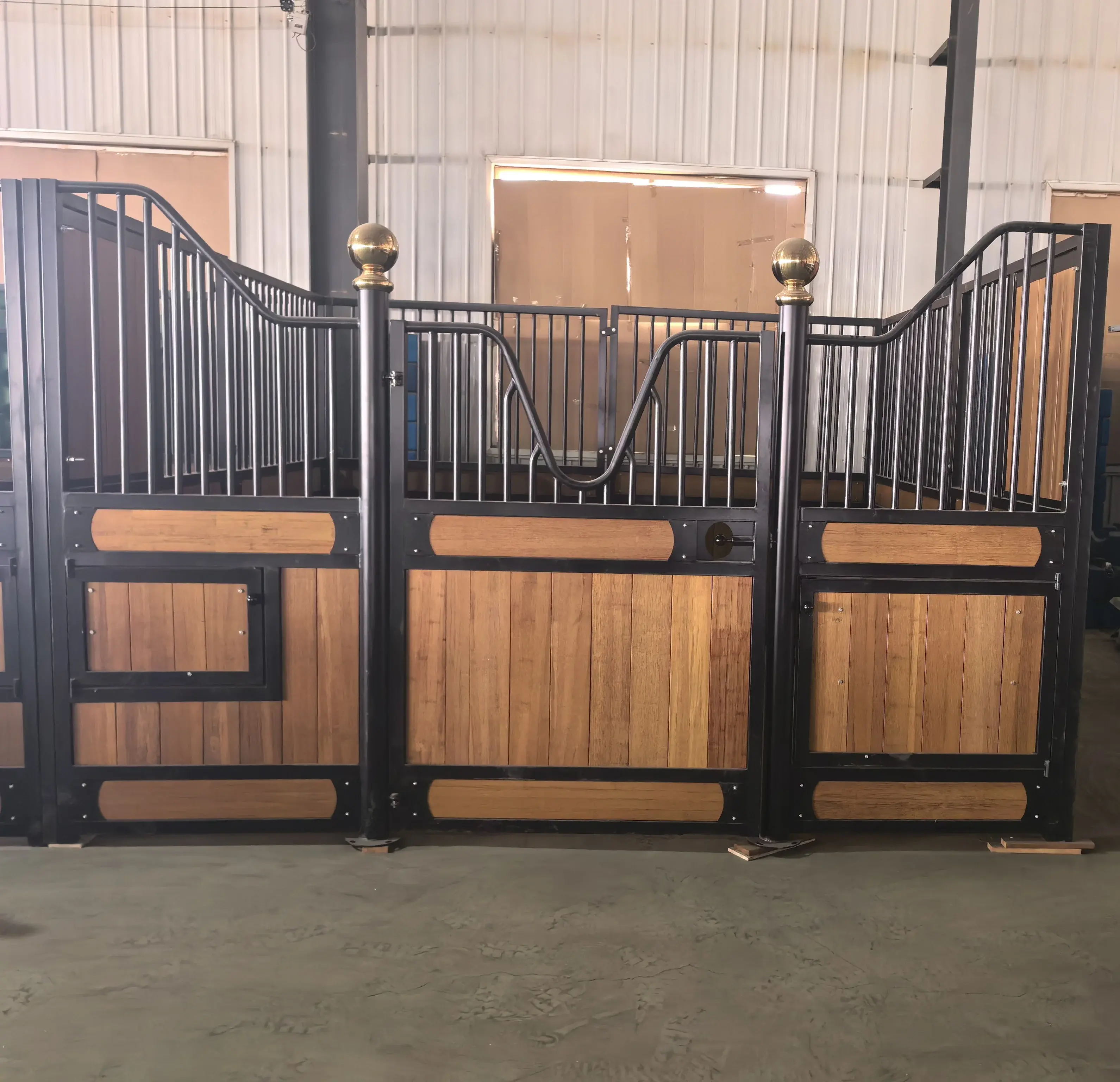 Equestrian barns european style fancy horse stable equipments for sale