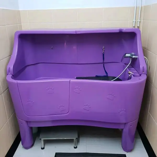 Grey H-111H Professional Durable High Grade Plastic Multicolor Dog Bathtub with Splash Back