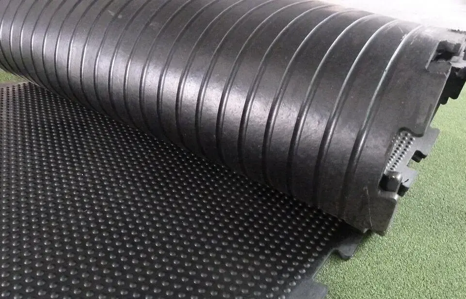 Cow farm rubber mat Horseshoe Polka Dot Rubber Non-Slip Mat cattle rubber pad