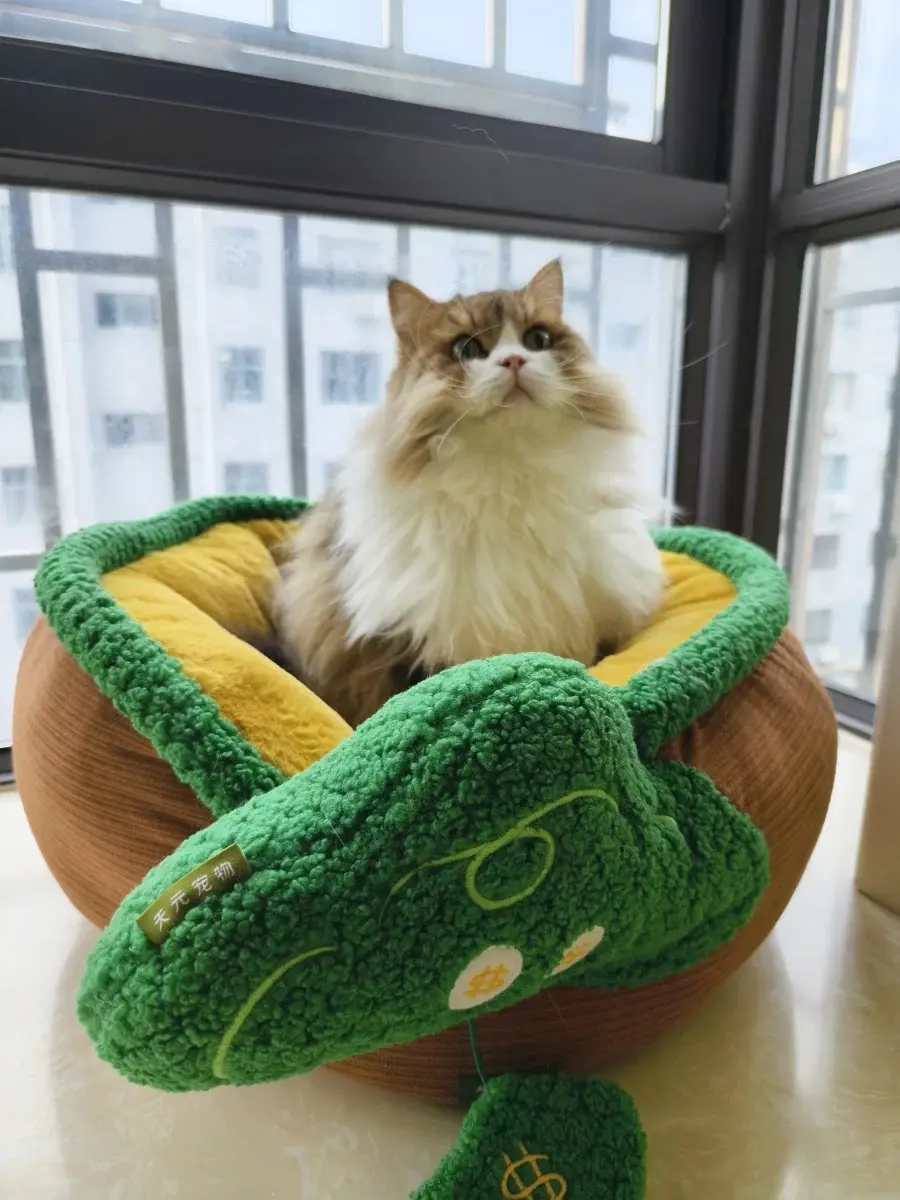Cat bed winter warm bed cold-proof sleeping bed cat sofa