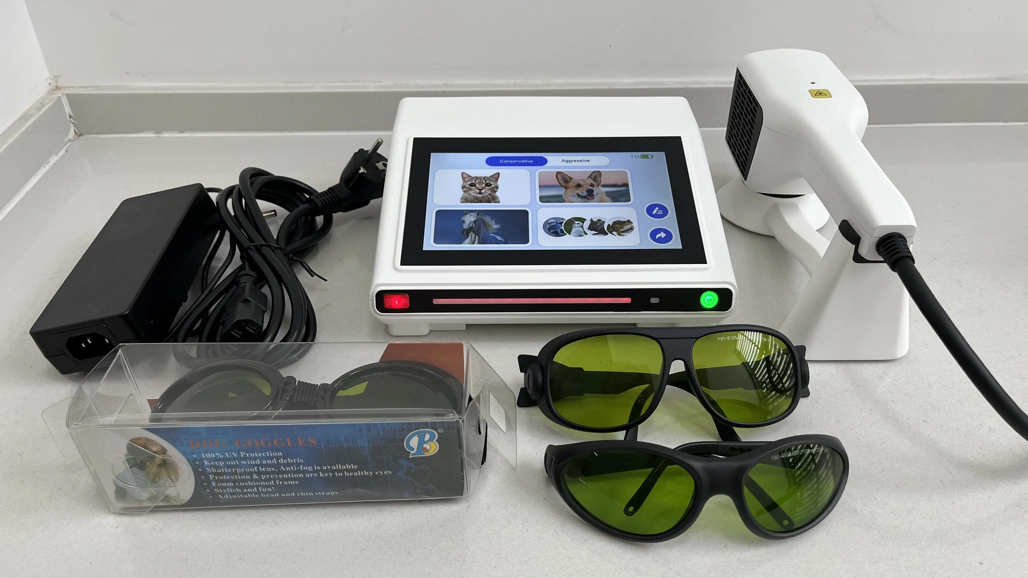 Therapy Device Medical Veterinary Laser Therapy Equipment Class IV Diode Laser For Dogs, Cats, Equines, Rabbits