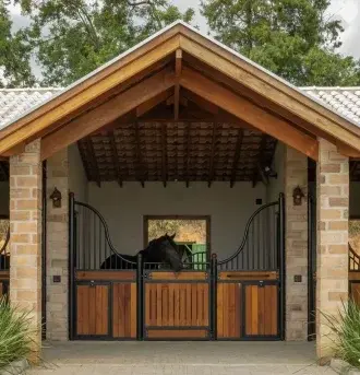 Great house for penned horses High standard high quality horse fencing 12ft 13ft custom sizes available horse fence metal