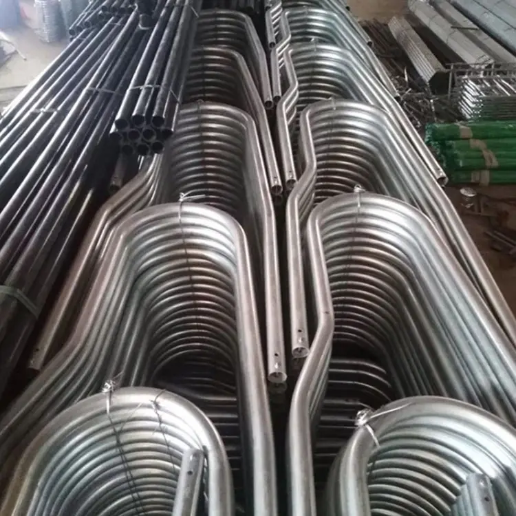 Portable Cow Cubicles Hot Dip Galvanized Cattle Livestock Divided Panels Durable Cow Free Stall For Dairy Farm