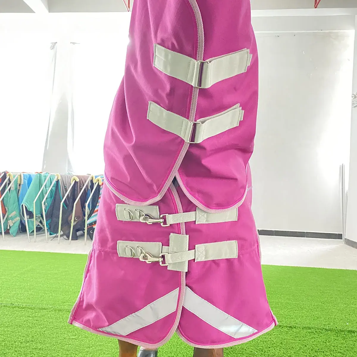 Good Quality Equestrian 600D Waterproof Breathable Combo Neck Turnout Horse Rug, Horse Racing Supplies Horse Blanket
