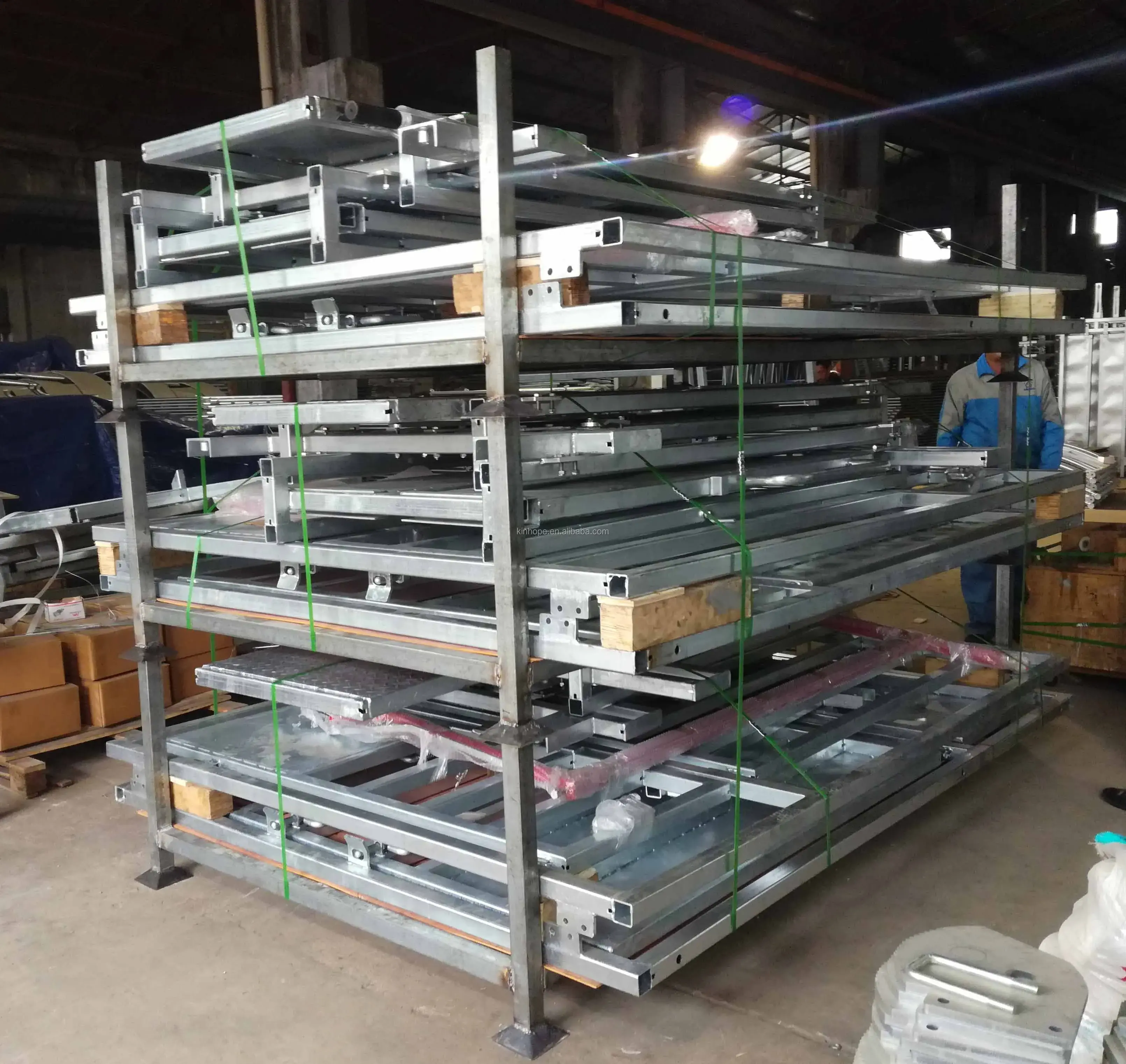 High Quality New Galvanized Cattle Equipment Cattle Squeeze Crush Handling Cattle