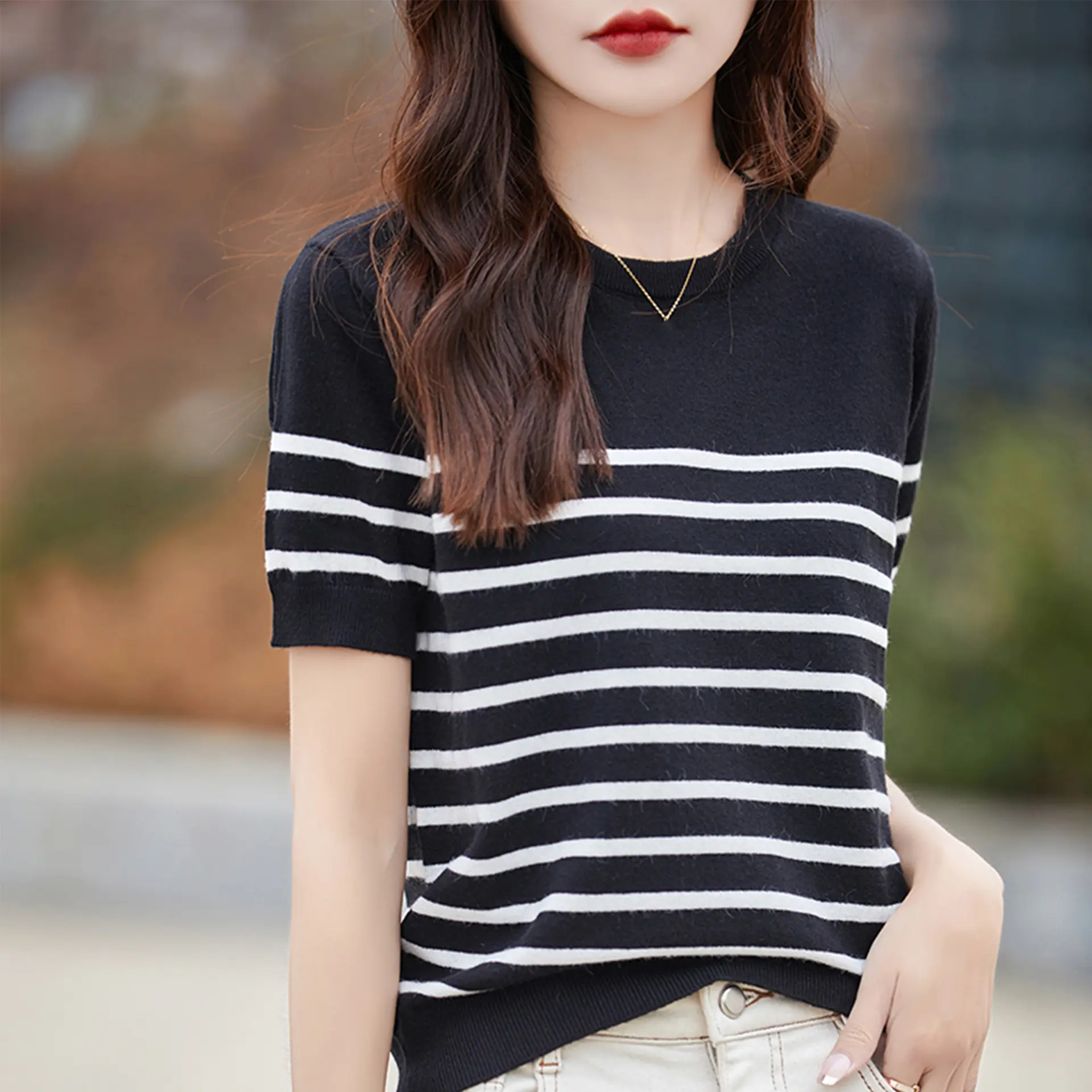 Knitted Short Sleeve Sweater Shirt for Women Summer O-Neck Stripe Casual Thin Pullovers Female Korea Fashion Knit  Tops Girl