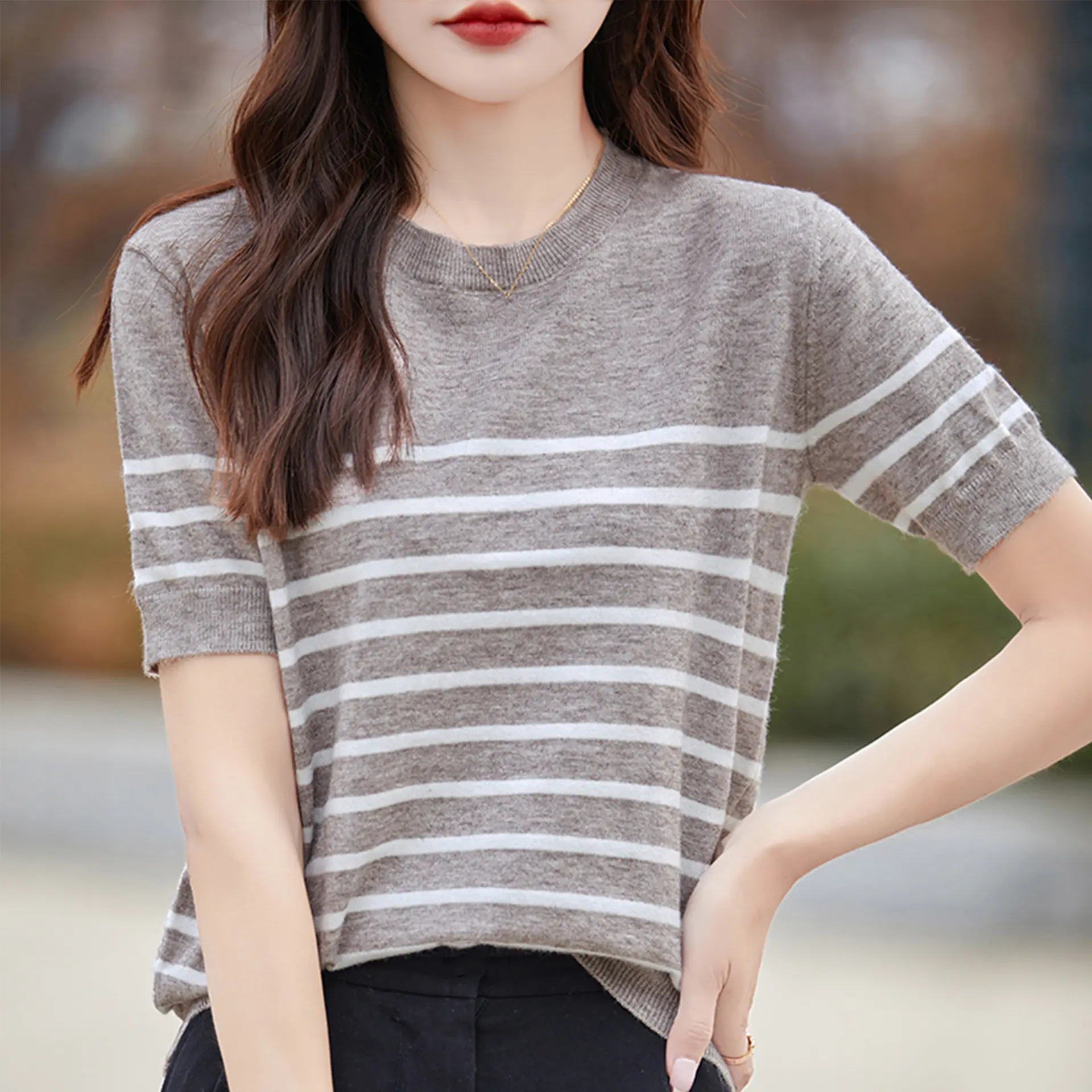 Knitted Short Sleeve Sweater Shirt for Women Summer O-Neck Stripe Casual Thin Pullovers Female Korea Fashion Knit  Tops Girl