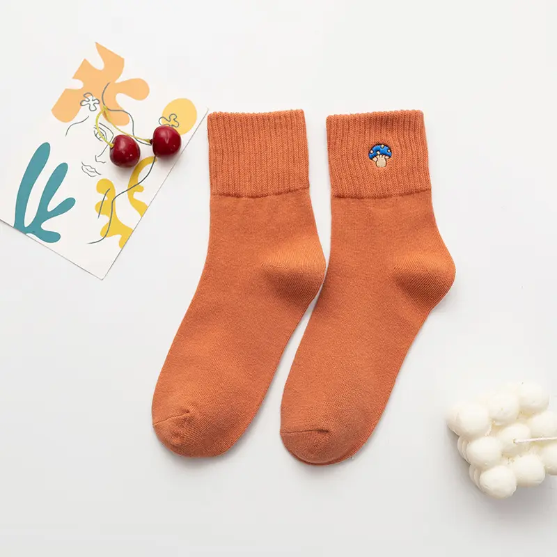 Women's Harajuku Solid Color Socks Lovely Girl Vegetable Embroidery Mushroom Cotton Socks Kawaii Funny Casual Socks