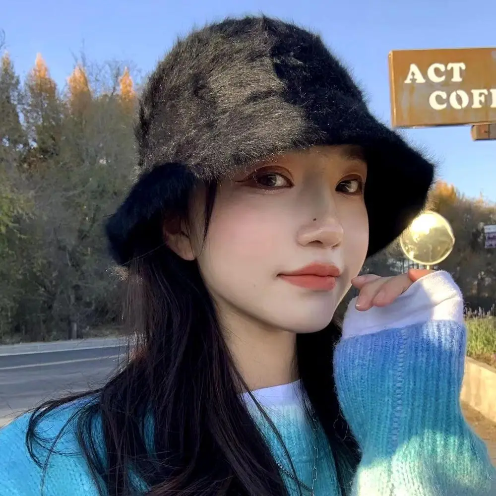 2020 Hat winter women's fashion Solid color rabbit fur hat bucket cap fisherman's hat retro knitted wool Panama Beanie Hats