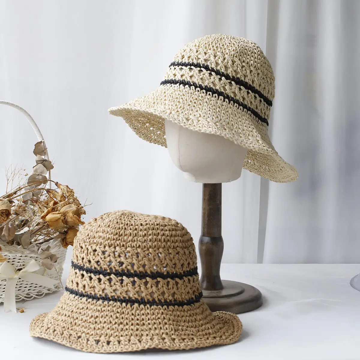 2024 Womens Straw Hats crochet hat bucket hat UV Protection Sun Visor stripe Fisherman's Visors Ladies hat Women Summer hat Cap