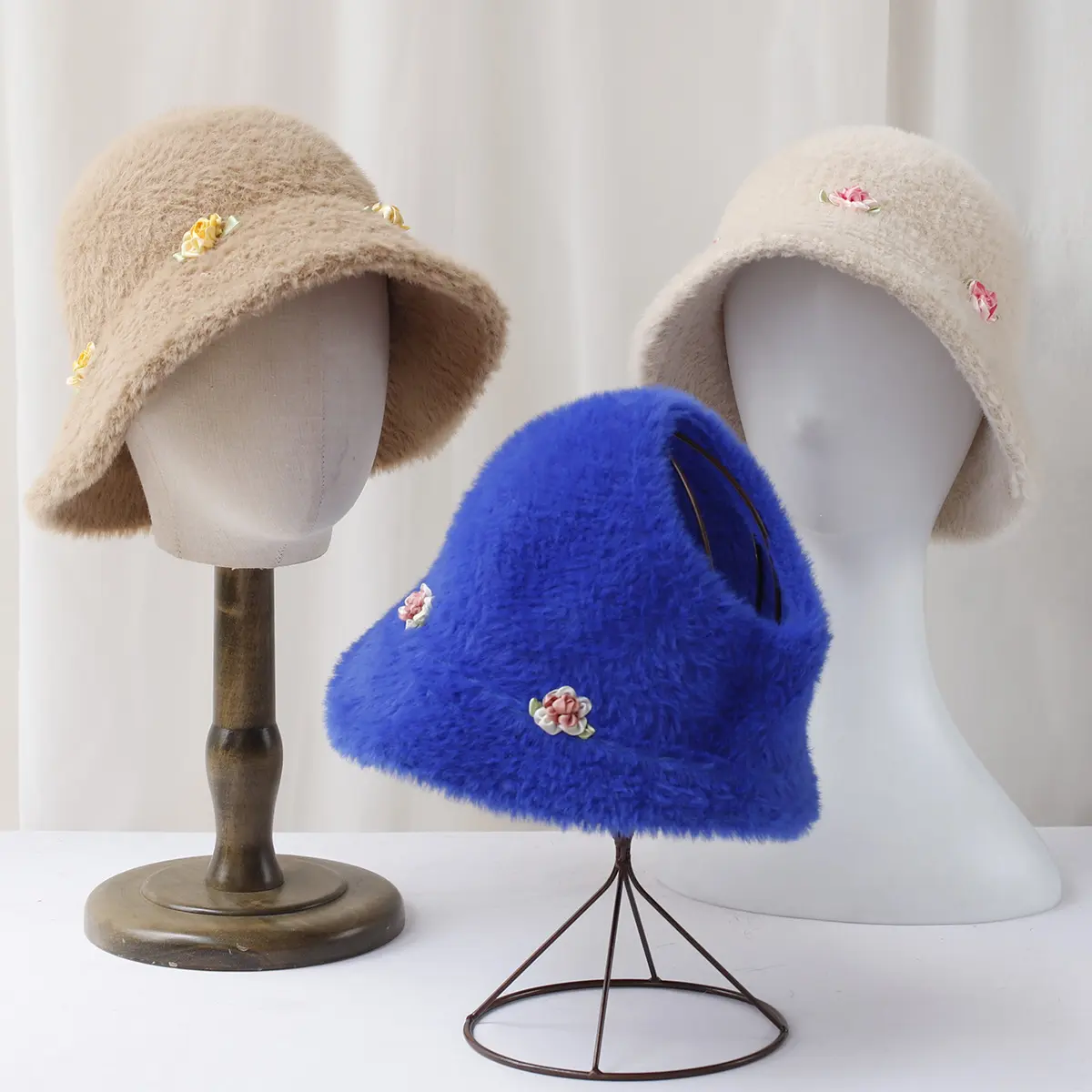 2024 Winter crochet hat warm Vintage women's hat Woolen Hat Women's Personalized handmade hat Hat Knitted Fisherman Bucket Hats