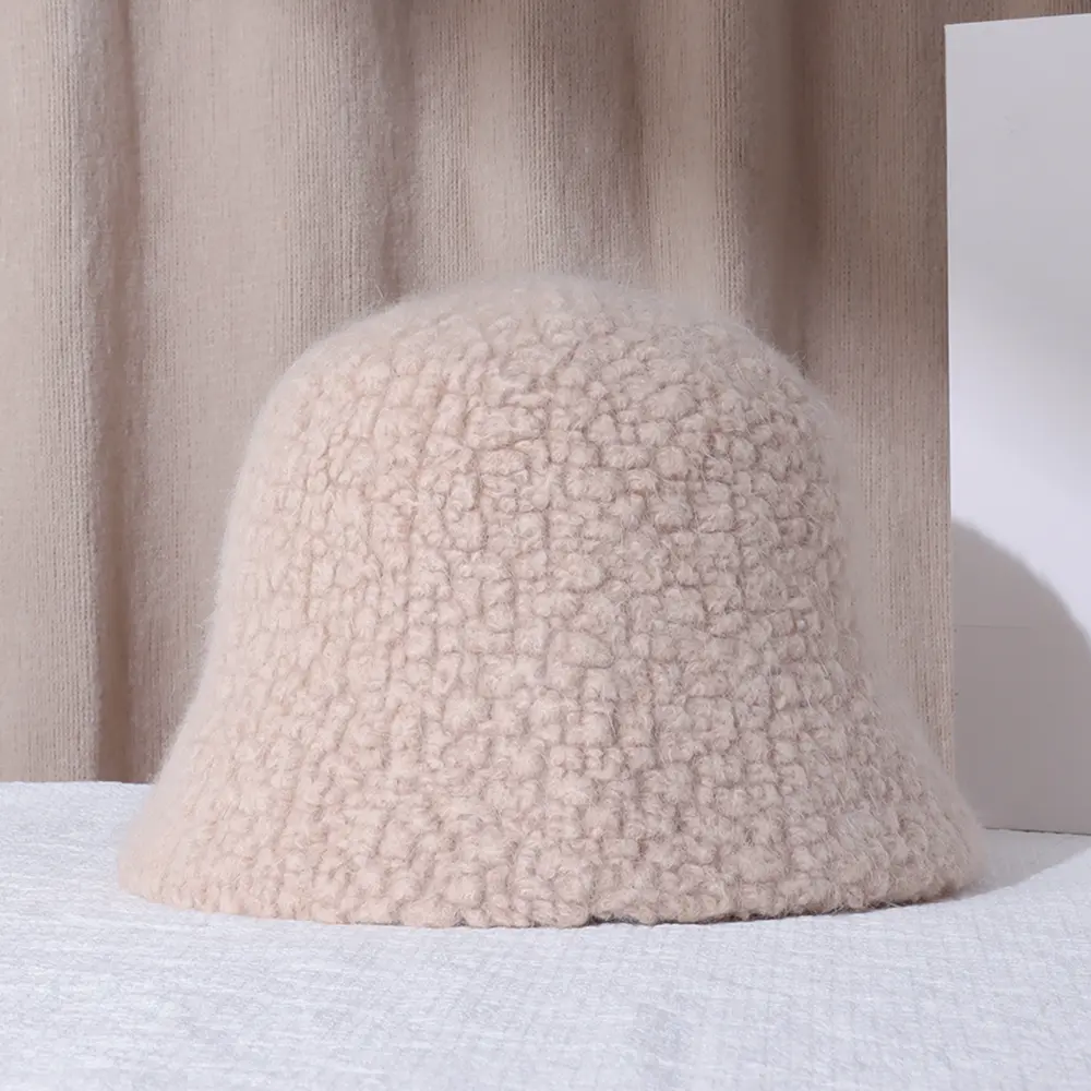 2021 NEW women's winter Bucket hat Felt Lamb wool for girl autumn and winter fashion Fur panama hip hop hat off white cap