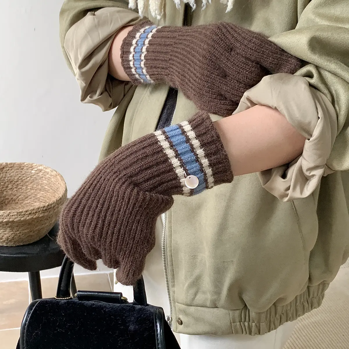new stripe Rabbit knitting Gloves Female Winter Mittens Factory Outlet Fur Gloves women's winter gloves Women Girls Mittens 2024