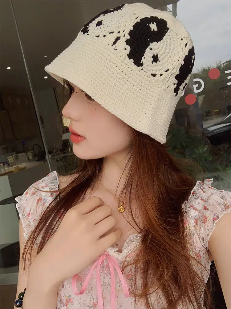 2025 Handmade eight-diagram-shaped appetizer style weaving knitted Cap Russian Women Luxury Panama fashion bucket hat