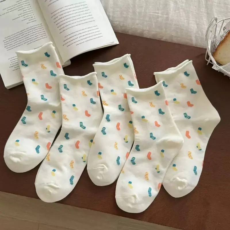 Full Print Socks for Women 5 Pairs Cute Heart Spring Autumn Cotton Breathable Socks Harajuku Girl Loose Middle Tube Socks